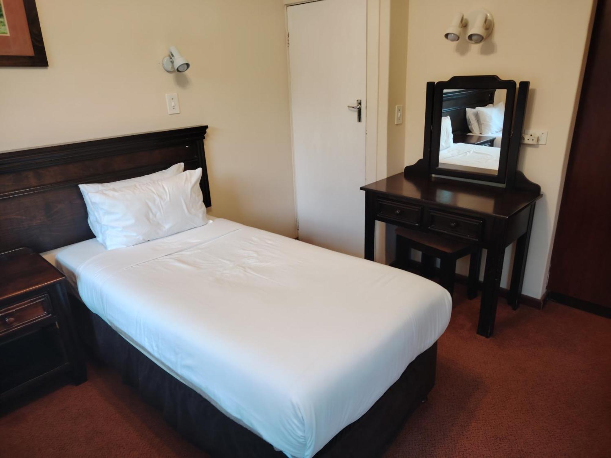 Gooderson Leisure Natal Spa Self Catering And Timeshare Resort Paulpietersburg Luaran gambar
